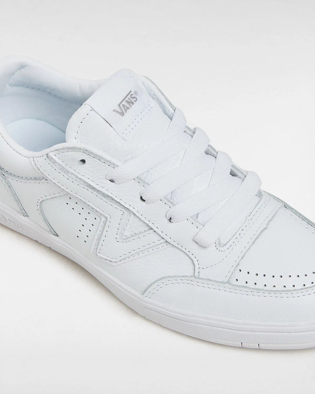 VANS Unisex Lowland ComfyCush Leather Trainers - True White
